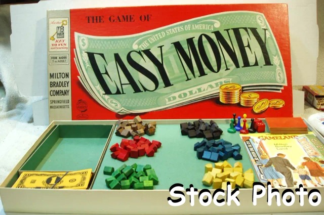 Easy Money Board Game © 1961, Milton Bradley 4039